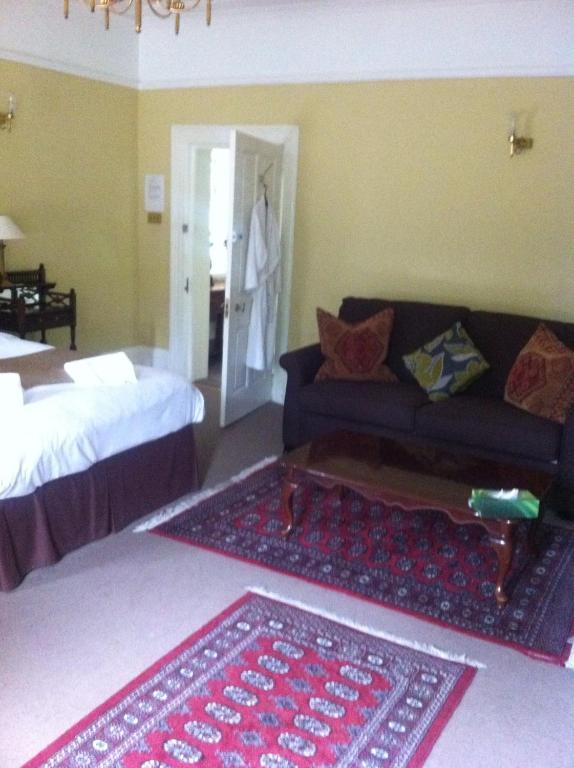 Harmondsworth Hall Guest House West Drayton  Zimmer foto
